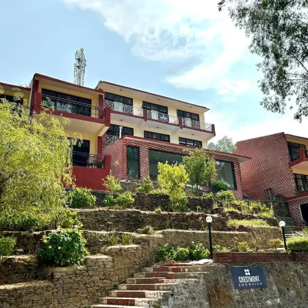 Crestmont Snow View Resort Ranikhet