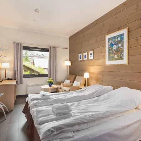 Highland Lodge
