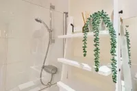 호스트 스테이 누너리 필즈