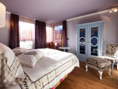 Home Hotel Arosa