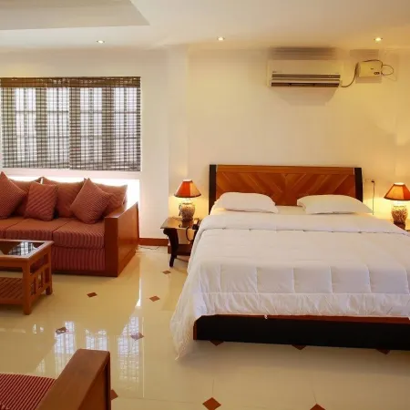 Phils' Residency & Banquets