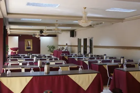 Park Place Hotel Отели в г. Сигуатепеке