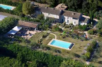 Mas des Figues la Ferme de Philippe Cottagecore Hotels in Graveson