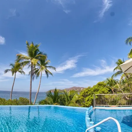 Hotel Catalina Beach Resort