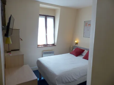 Belle Epoque Hotels in Chinon