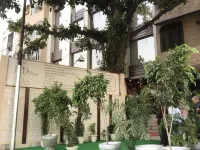 JRD Pride-Business Hotel Hotel berhampiran Kuil Sai Baba