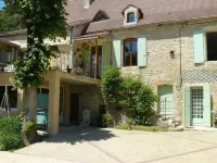 Chambres d'Hôtes & Gites Pouget Hotels near Le Moustier