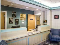 Econo Lodge Hotels in Crawford  County
