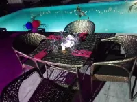 Hotel Tower Inn - Pools