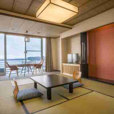 氷見温泉郷 魚巡りの宿 永芳閣 Rooms