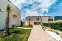 Lagaria Luxury Rooms & Apartments Hotels in Volvi