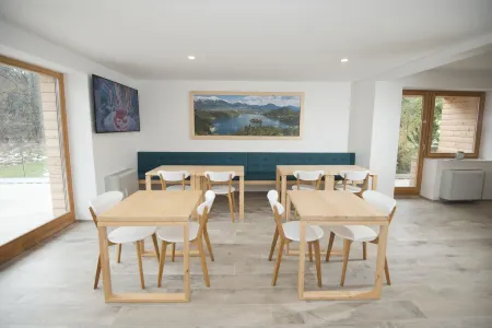 Vila Alpina Отели в г. Блед