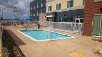 Fairfield Inn & Suites Cuero - Family