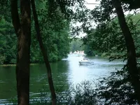 Guesthouse Rand Berlin-*Sonnenblume* for 3 adults or 2 adults + 2 children up to 12 years.