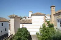 Hotel Santa Isabel la Real - Dağ Manzaralı