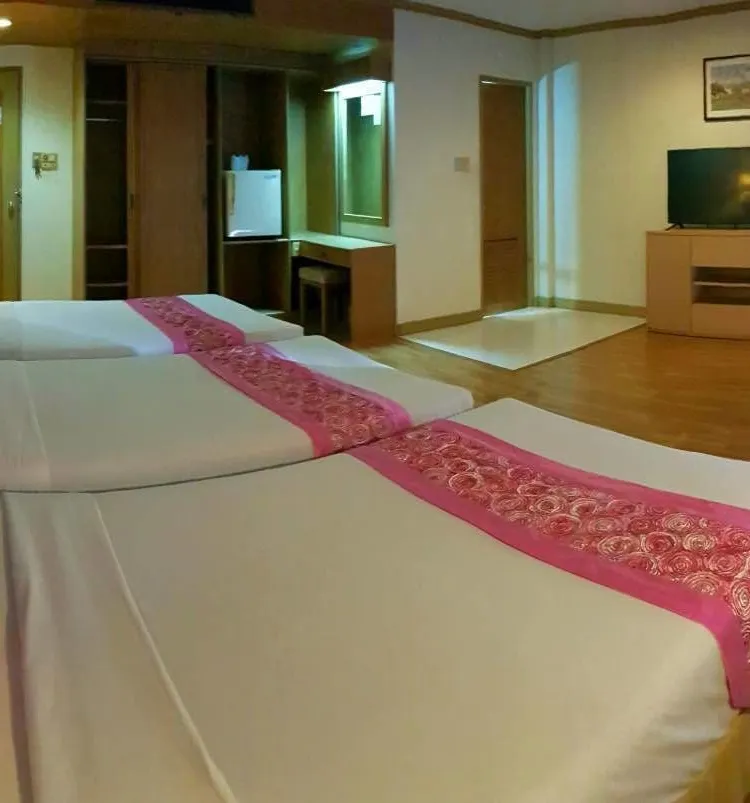 ห้องพักได้ 3 คน-ปลอดบุหรี