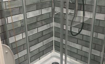 Studio Flat in London