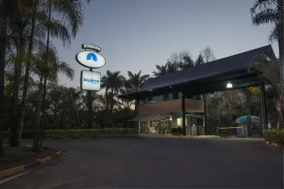 Oscar Inn Eco Resort Các khách sạn ở Monte Sião