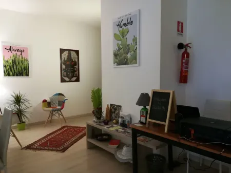 Dante091 Отели рядом с достопримечательностью «Porta Felice»