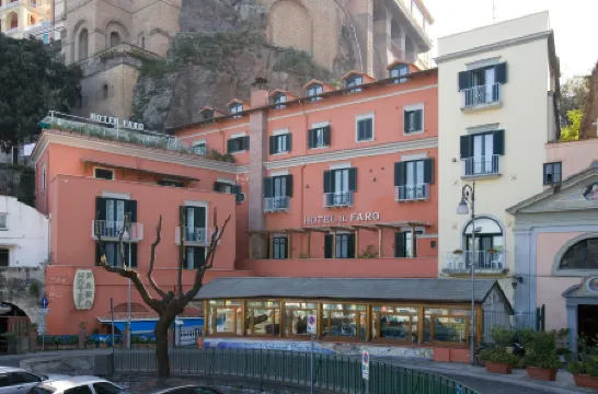 ホテル イル ファーロ