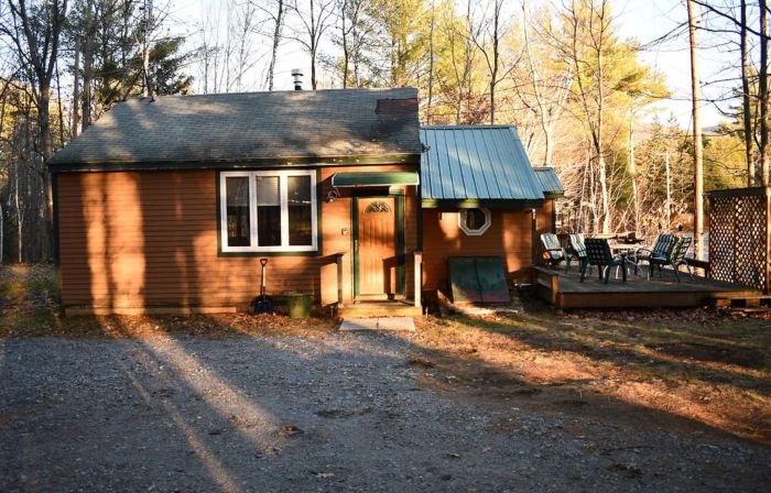 Brook Road Cabin