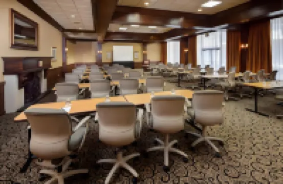 Historic Whispering Woods Hotel & Conference Center