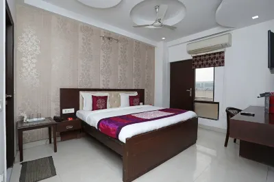 Hotel Flora Inn Hotell i Kapas Hera