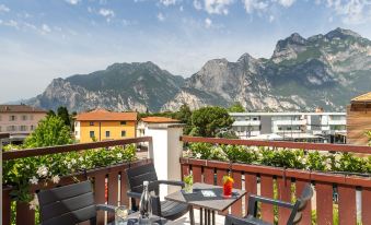Hotel Santoni Freelosophy