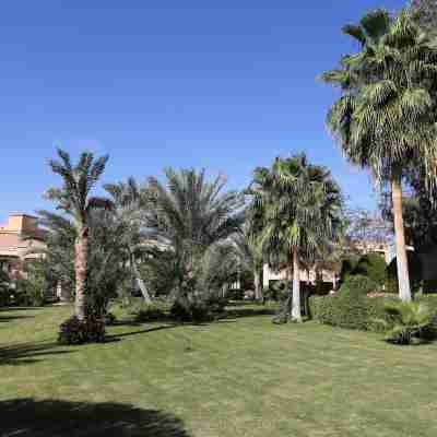 Tamra Beach Resort Hotel Exterior