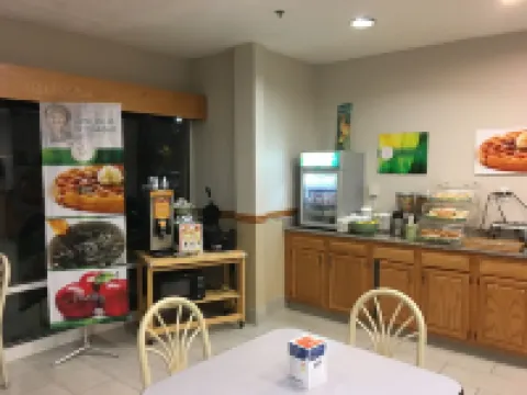 Quality Inn I-94 near Wings Stadium Hotels in Kalamazoo