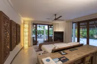 Constance Halaveli Hotels in Halaveli