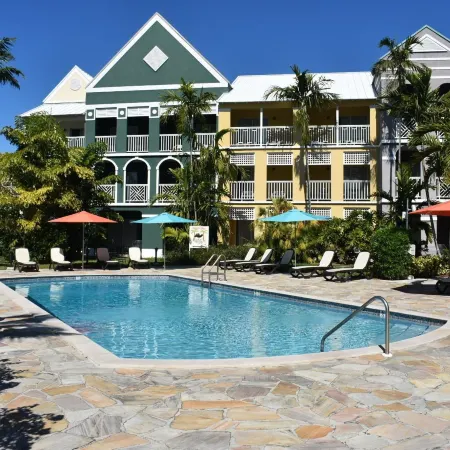 Pelican Bay Hotel
