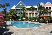 Pelican Bay Hotel - Pools