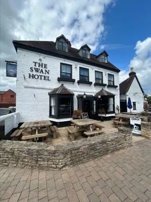 The Swan Hotel Hotels in Hanley Swan