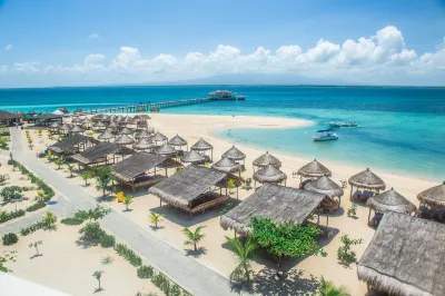 라카원 아일랜드 리조트 Looc Beach 주변 호텔