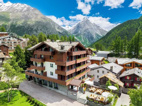 The Capra Saas-Fee Hotels in Saas Fee