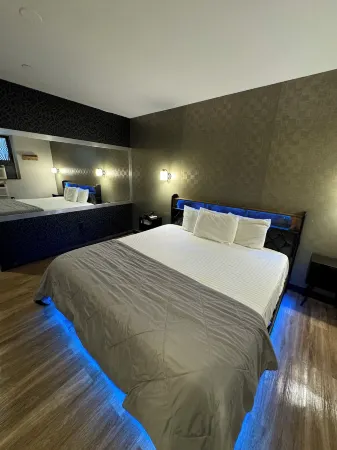 Cabana Hotel Yankee Stadium Отели рядом с достопримечательностью «Зал славы великих американцев»