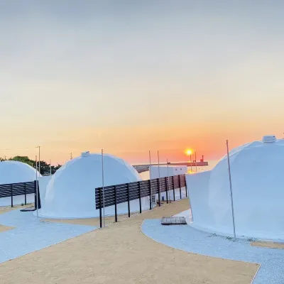 Eight Point Resort Awajishima - Glamping Отели рядом с достопримечательностью «Святилище Идзанаги»