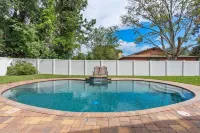 Saltwater Pool I Firepits I Large Fenced Backyard I 4 Miles to Beach - Private Pools