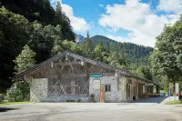 Burgenwelt Ehrenberg Dependance 2 Hotels in Lermoos