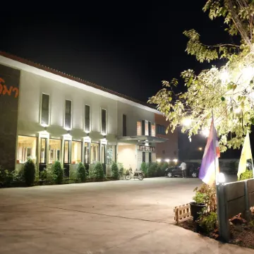 Juntima Place at Amphawa