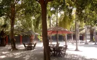 Milano Guest House Hoteles en Kecamatan Tatanga