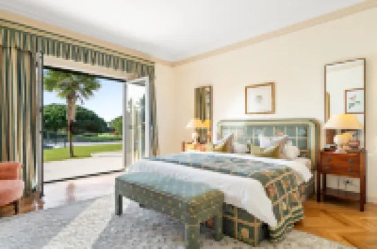 Fairview Villa by Cadenzalux