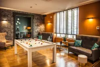 Logis Villa C Hôtel Các khách sạn ở Les Aix-d'Angillon