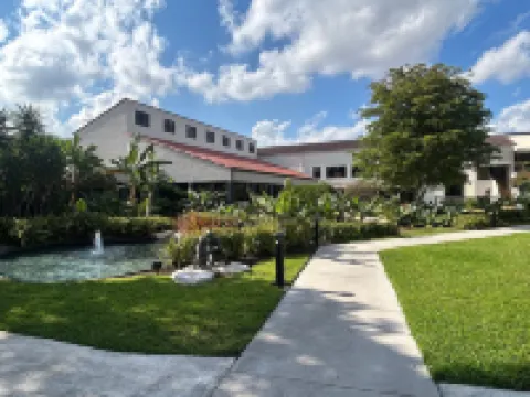 Miami Lakes Hotel - Wifi