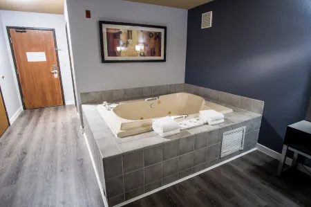 Coratel Inn and Suites By Jasper Eagan St Paul Airport & Mall of America