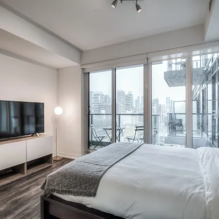INFIVILLA Suites Eaton Center