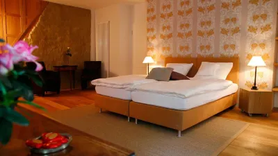 Haus Keppelborg: ZI Rosina Mit Burggartenblick
