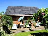 Holiday Home in Kolczewo for Nature Lovers-formerly TUI Ferienhaus Hotel dekat Góreccy H.J. Gospodarstwo ogrodnicze. Szkółka roślin ozdobnych