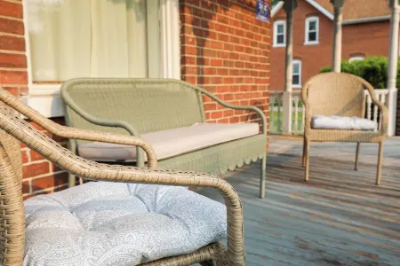 The Montford - Frankenmuth's Premier Downtown Retreat - Entire Home